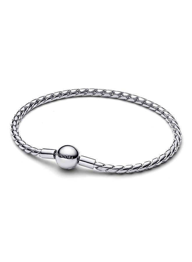 Round Clasp Wing Chain Bracelet